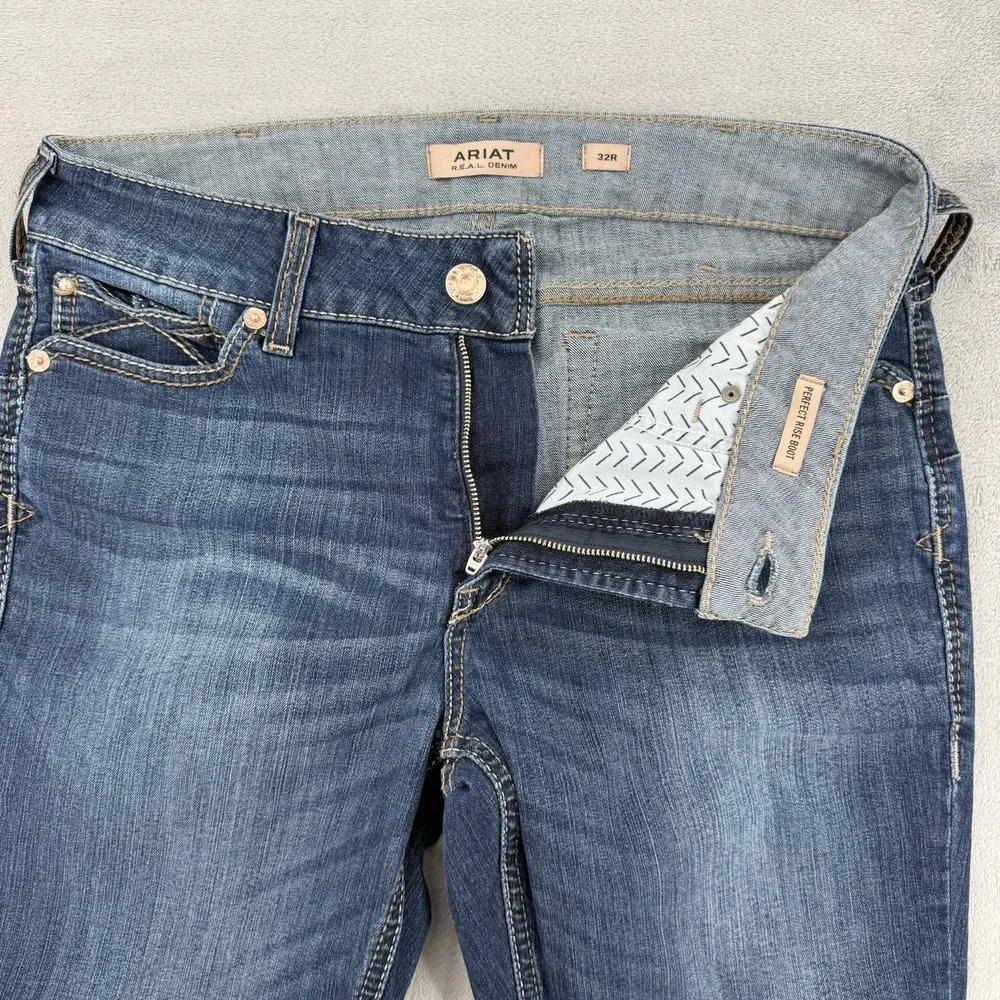 Ariat Real Denim Women's Jeans Size 32R Perfect Rise Boot Cut Cowgirl Western